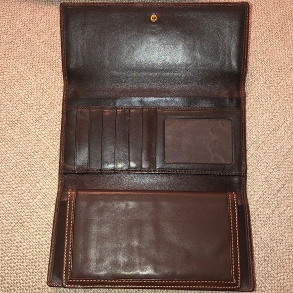 Coach Wallet - Picture 2 of 4